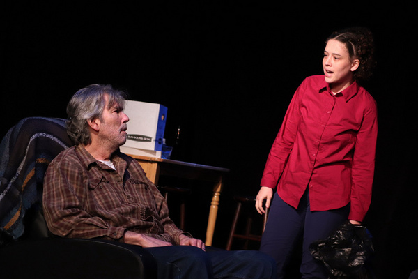 Photos: First Look At THE DOG SHOW At The Players Theatre Image