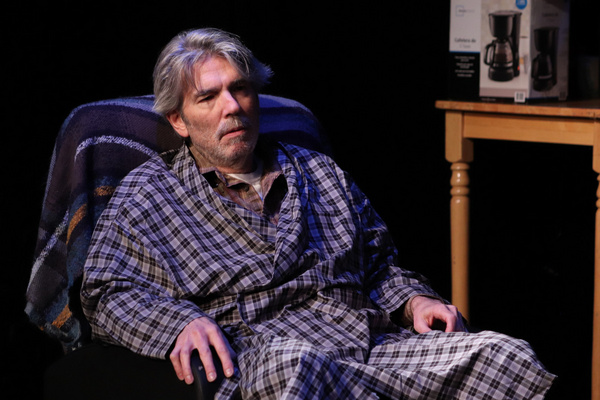Photos: First Look At THE DOG SHOW At The Players Theatre Image