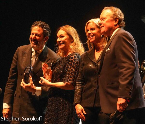 Photos: John Pizzarelli & Jessica Molaskey Receive Legends Radio Artist Award Image