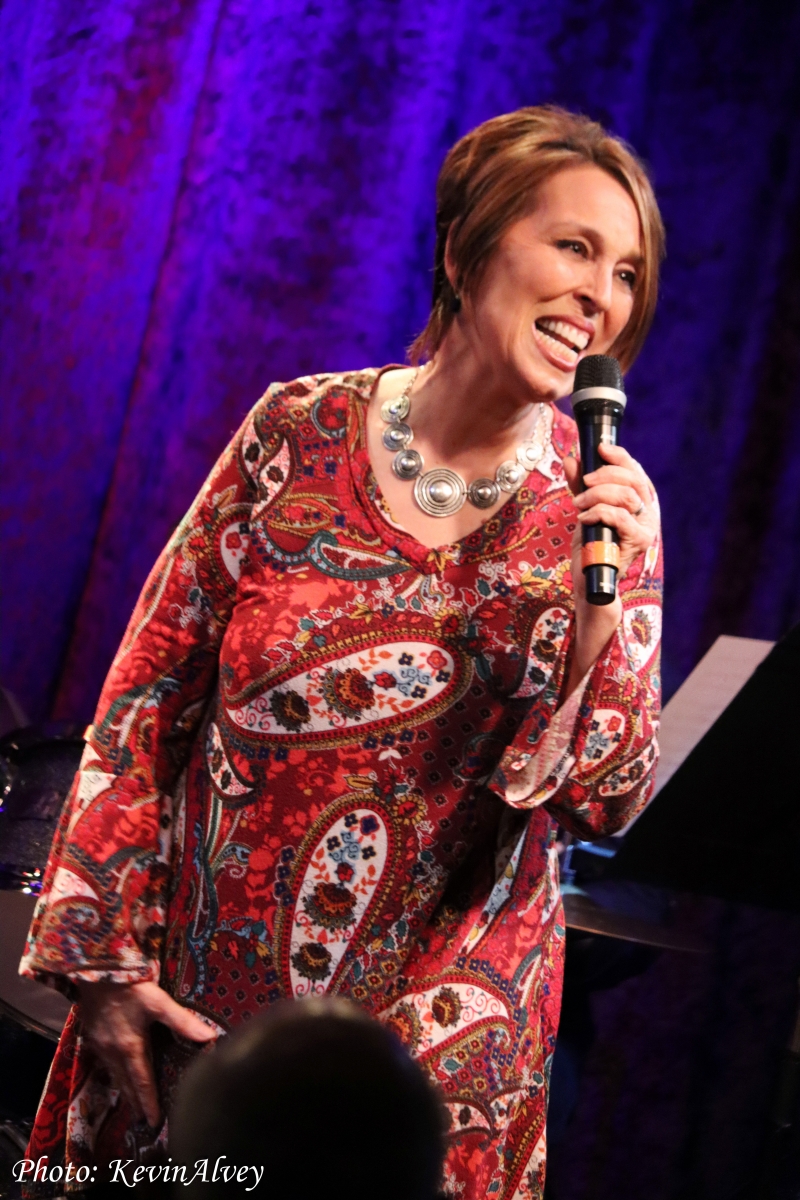 Photos: THE LINEUP WITH SUSIE MOSHER Returns To Birdland Theater 