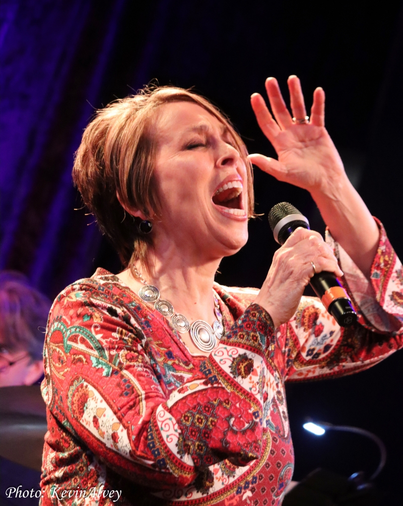 Photos: THE LINEUP WITH SUSIE MOSHER Returns To Birdland Theater Image