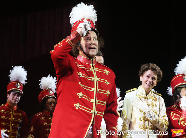 Photos: Inside THE MUSIC MAN's Final Curtain Call with Hugh Jackman, Sutton Foster & Company Image