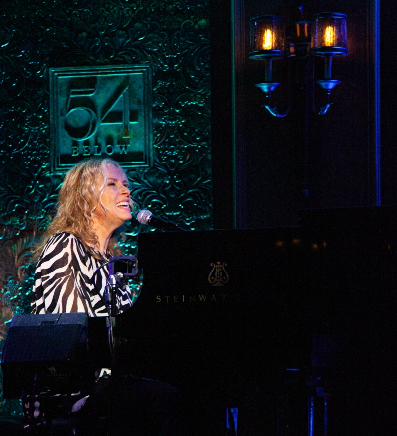 Photos: VONDA SHEPARD Brings Friends Old And New To The Stage At 54 Below 