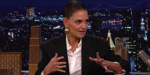 VIDEO: Katie Holmes Talks Being 'Superstitious' When She Does Theatre on THE TONIGHT SHOW Video