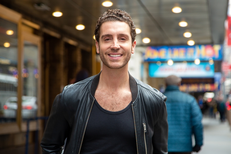Interview: AMERICAN IDOL Winner Nick Fradiani Talks Making His Broadway Debut in A BEAUTIFUL NOISE Image