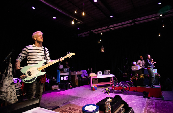 Photos: First Look At WE'RE GONNA DIE At Wilbury Theatre Group Image