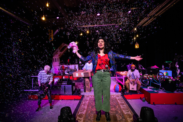 Photos: First Look At WE'RE GONNA DIE At Wilbury Theatre Group Image