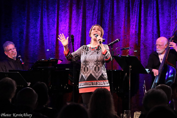 Photos: Susie Mosher's The Lineup Jan 17th Image