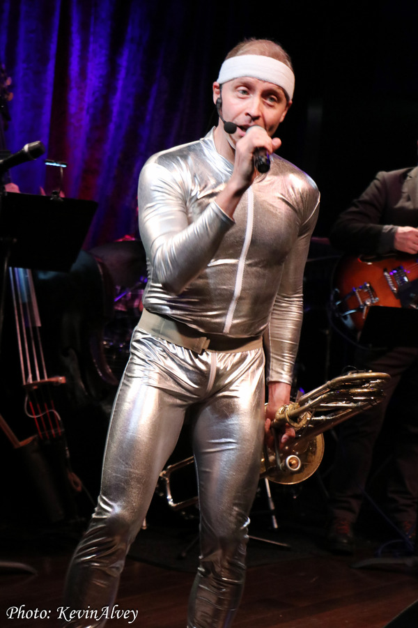 Photos: Susie Mosher's The Lineup Jan 17th Image