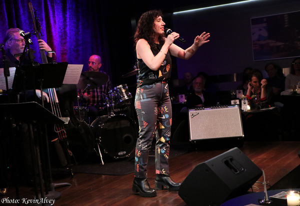 Photos: Susie Mosher's The Lineup Jan 17th Image