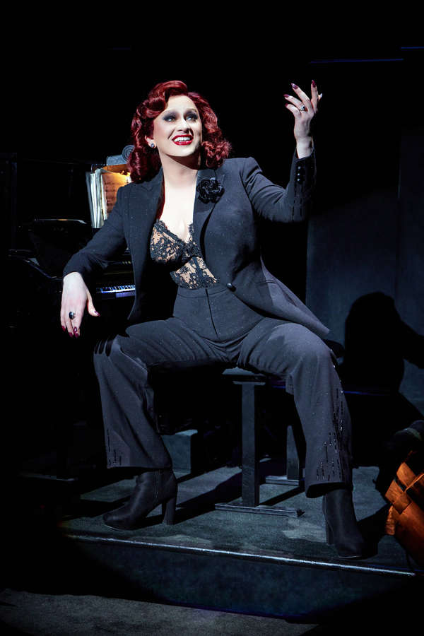 Photos: Get a First Look at Jinkx Monsoon and James T. Lane in CHICAGO Image