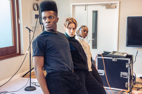 Photos: First Look at BIRDS AND BEES UK Tour in Rehearsal  Image