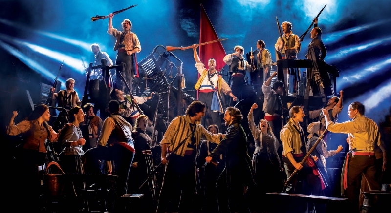 Interview: Jon Robyns and David Thaxton of LES MISERABLES Discuss Singing the Wrong Lines, Cast Camaraderie and the Show's Evolution Image