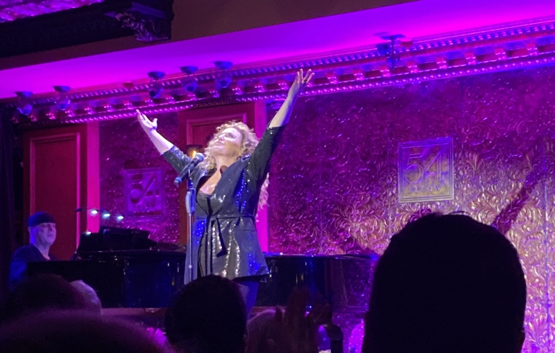 Review: You Are in Fine Company with JENNIFER SIMARD: CAN I GET YOUR NUMBER? at 54 Below 