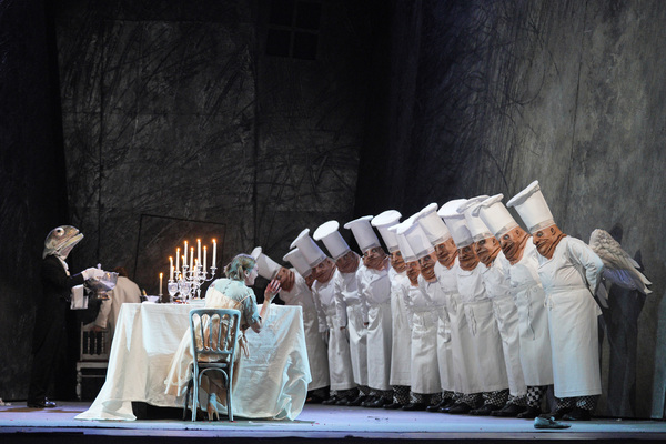 Photos: First Look at HANSEL AND GRETEL at Lyric Opera of Chicago Image