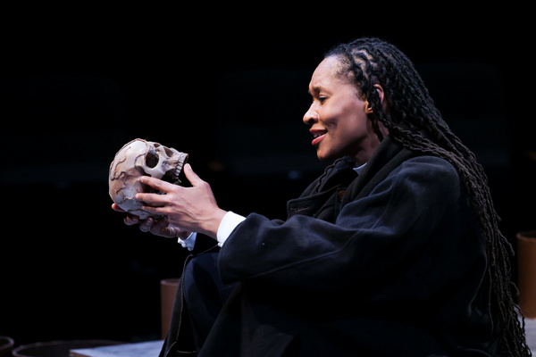 Photos: First Look At HAMLET At PlayMakers Repertory Company Image