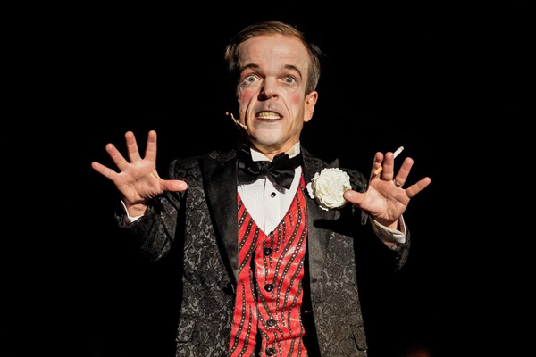 Photos: First Look At CABARET At Porchlight Music Theatre, Now Extended Through March 5 Image