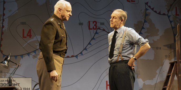 Photos & Video: First Look at Kevin Doyle & More in the North American Premiere of PRESSURE Photo