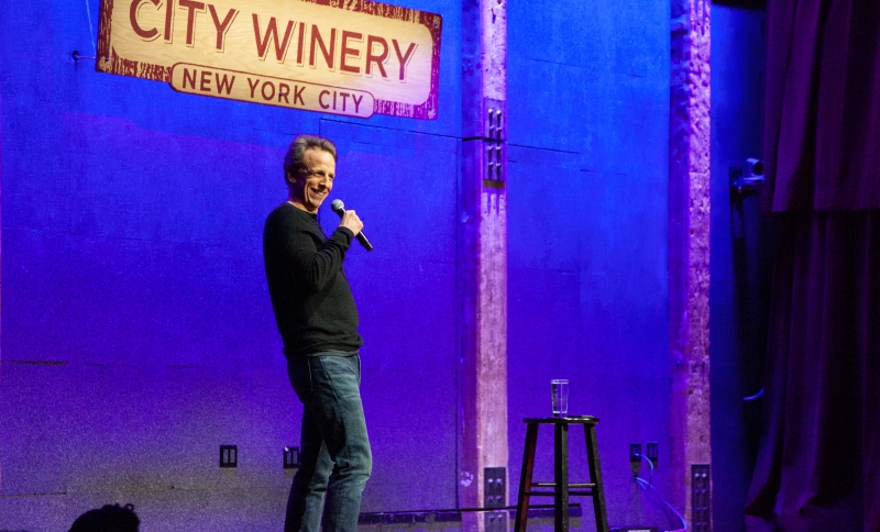 Review: Seth Meyers Is Comedy In A Bag Doing Comedy In A Winery In SETH MEYERS AT CITY WINERY Image