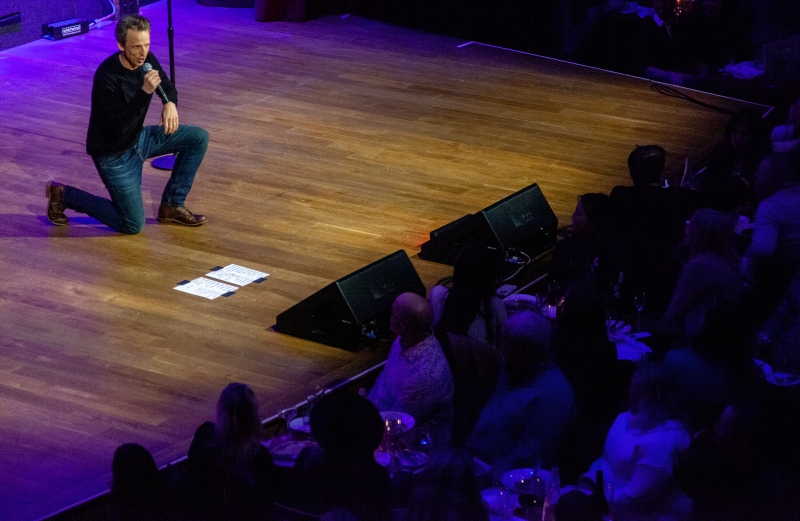 Review: Seth Meyers Is Comedy In A Bag Doing Comedy In A Winery In SETH MEYERS AT CITY WINERY Image