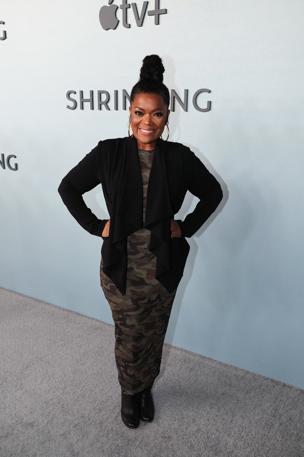 Yvette Nicole Brown Photo