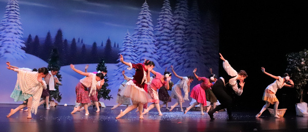 Photos: First Look at Redondo Ballet's SNOW QUEEN Image