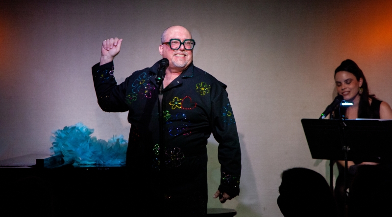 Review: John Burns Makes 'Em Laugh at Don't Tell Mama With SOCK IT TO ME! Image