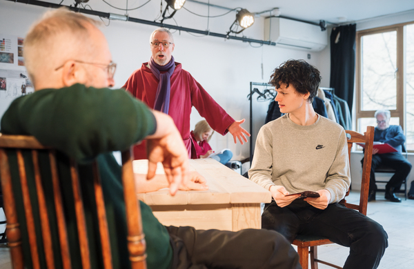Photos: See Clive Anderson & More in Rehearsals for WINNER'S CURSE at Park Theatre 