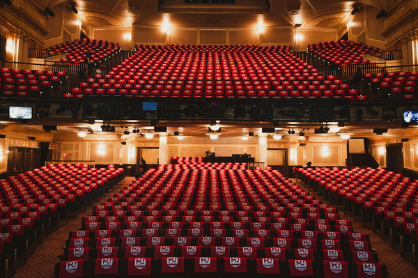 Photos/Video: MJ THE MUSICAL Celebrates One Year on Broadway Image