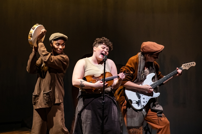 Review: METAMORPHOSES at Seattle Repertory Theatre Image