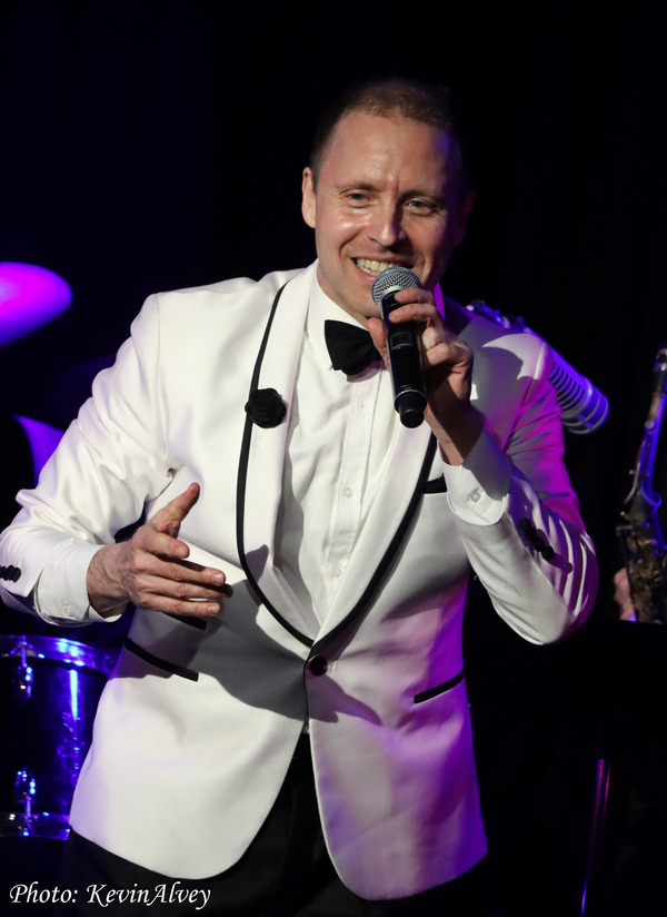 Photos: Jonathan Arons 'In The Horn Show' Triad Theater Image