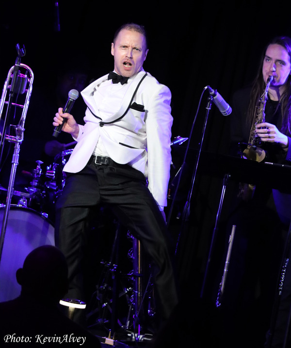 Photos: Jonathan Arons 'In The Horn Show' Triad Theater Image