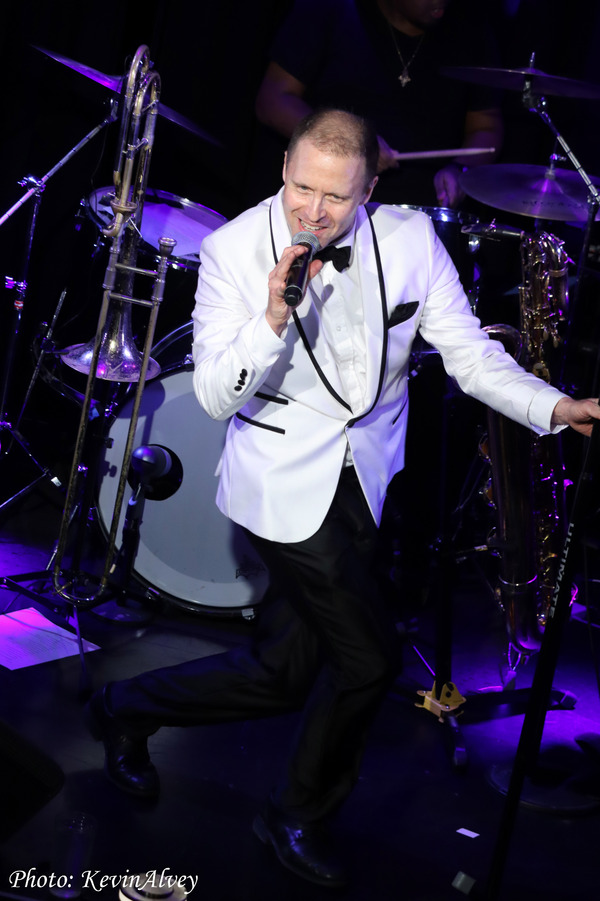 Photos: Jonathan Arons 'In The Horn Show' Triad Theater Image