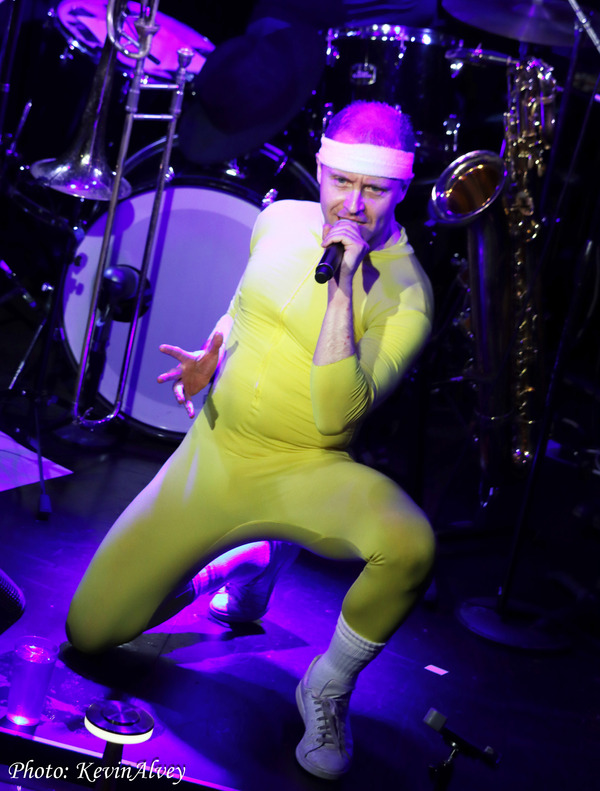 Photos: Jonathan Arons 'In The Horn Show' Triad Theater Image