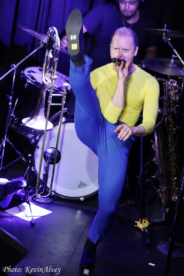 Photos: Jonathan Arons 'In The Horn Show' Triad Theater Image