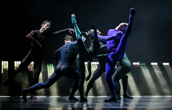 Photos: Go Inside FORWARD MOTION at Perelman Theater Image