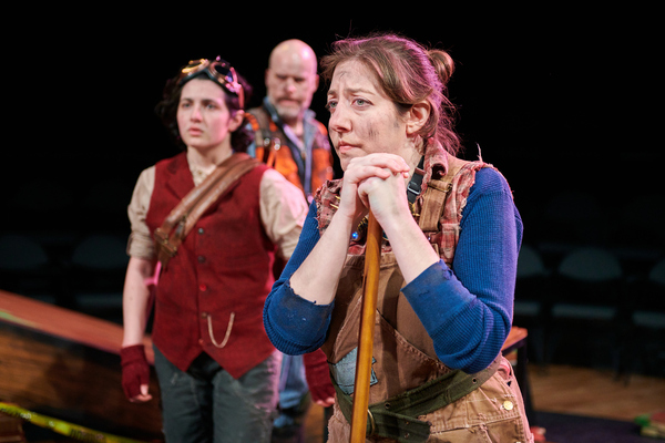 Photos: First Look at First Stage's THE HOBBIT at Milwaukee Youth Arts Center Image
