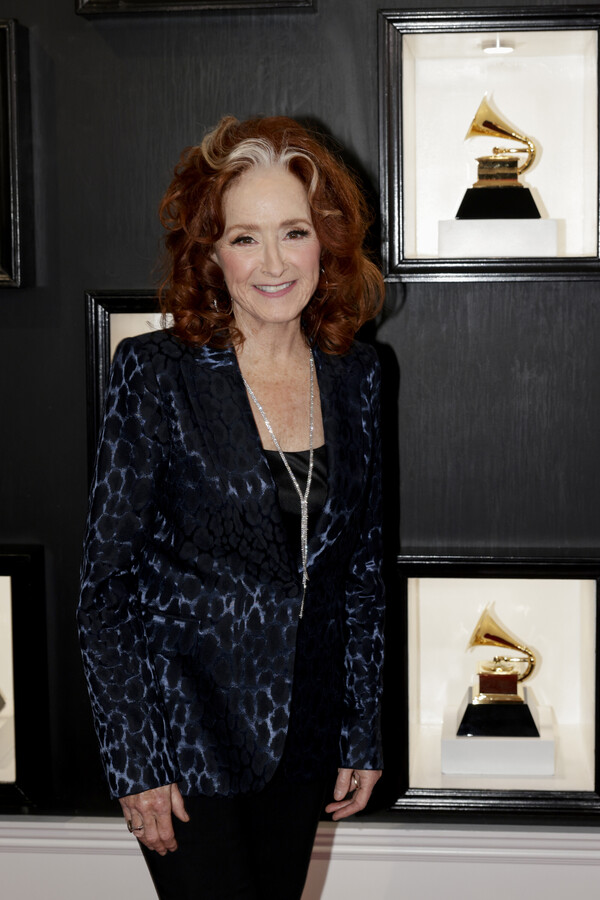 Photos: Inside the 65th GRAMMY Awards With Adele, Beyoncé, Taylor Swift & More Image