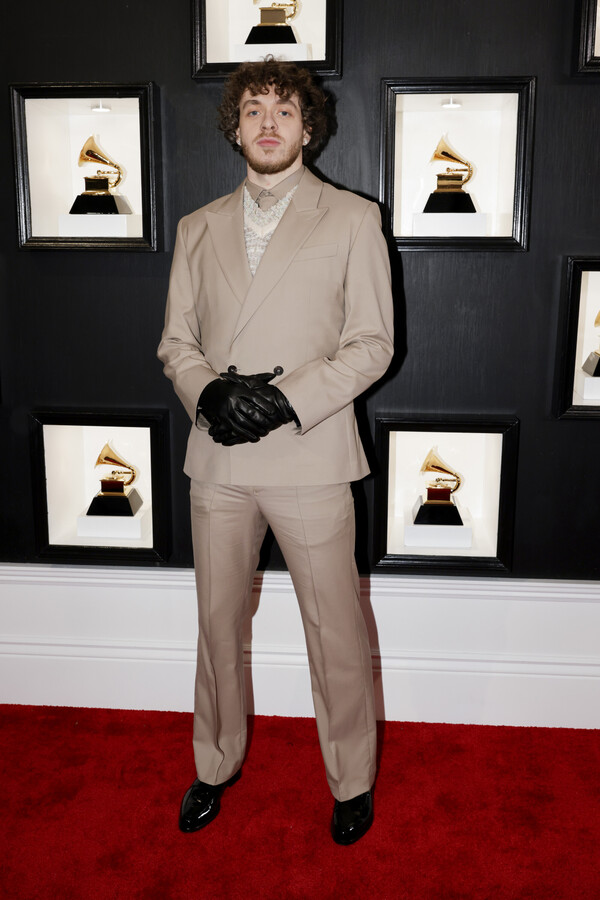 Photos: Inside the 65th GRAMMY Awards With Adele, Beyoncé, Taylor Swift & More Image
