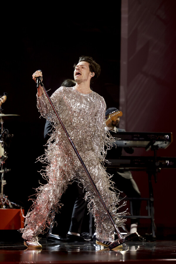 Photos: Inside the 65th GRAMMY Awards With Adele, Beyoncé, Taylor Swift & More Image