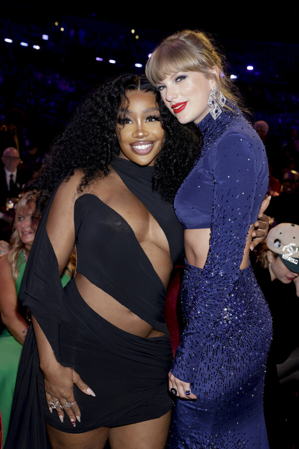 Photos: Inside the 65th GRAMMY Awards With Adele, Beyoncé, Taylor Swift & More Image