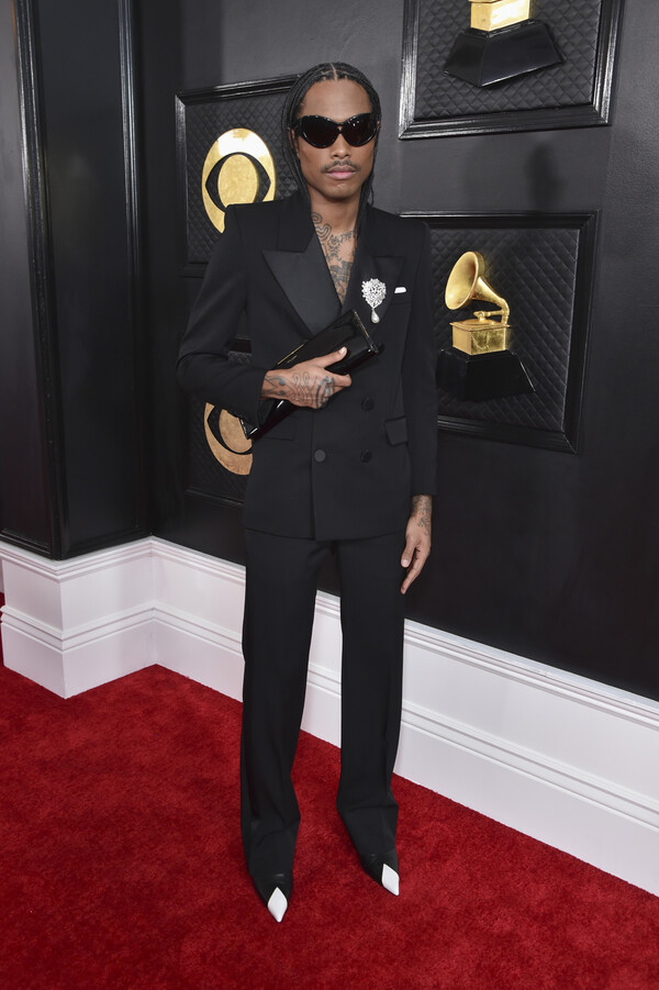 Photos: Inside the 65th GRAMMY Awards With Adele, Beyoncé, Taylor Swift & More Image