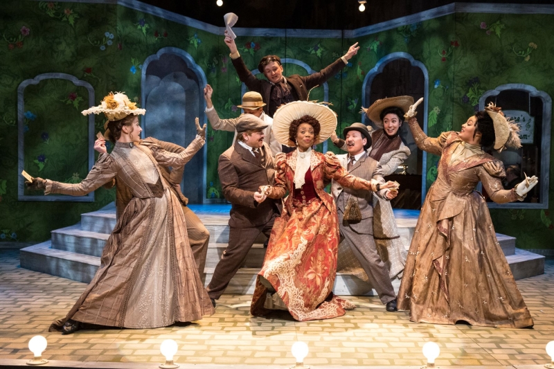Review: HELLO DOLLY at Theater Latte Da Image