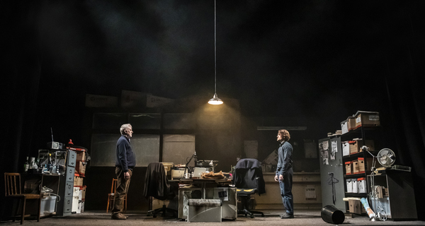 Photos: First Look at the UK Tour of WHEN DARKNESS FALLS Image