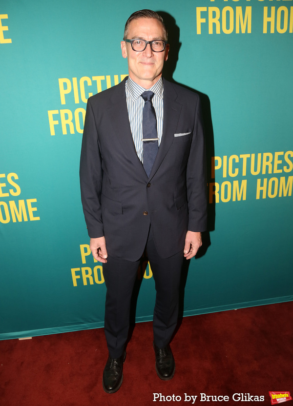 Photos: On the Red Carpet for PICTURES FROM HOME Opening Night Image