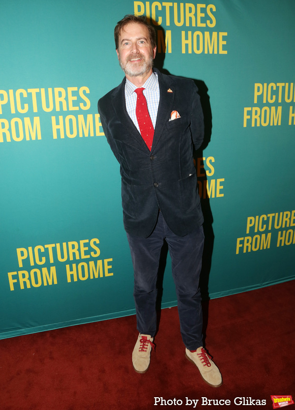 Photos: On the Red Carpet for PICTURES FROM HOME Opening Night Image