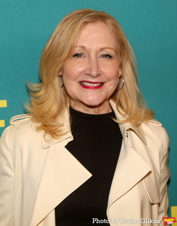 Photos: On the Red Carpet for PICTURES FROM HOME Opening Night Image