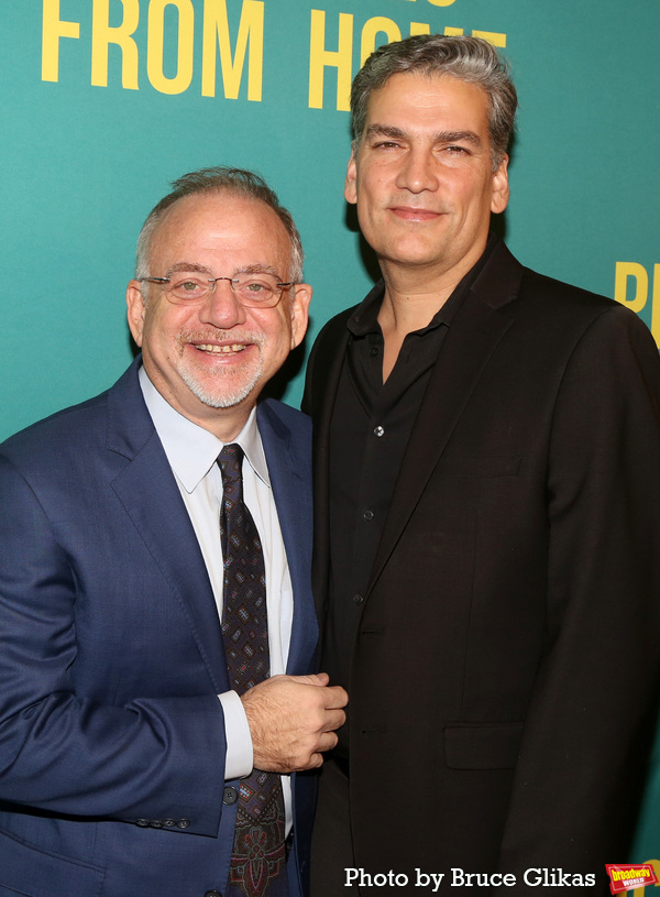 Photos: On the Red Carpet for PICTURES FROM HOME Opening Night Image