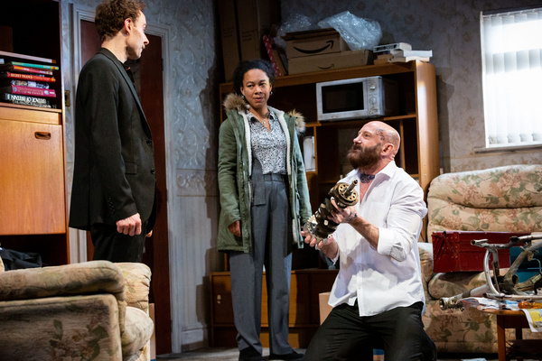 Photos: First Look at Anders Lustgarten's THE CITY AND THE TOWN at Hull Truck Theatre 