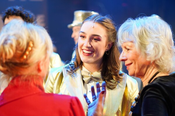 Photos: Original British Cast Surprises Students at Their Performance of A CHORUS LINE 